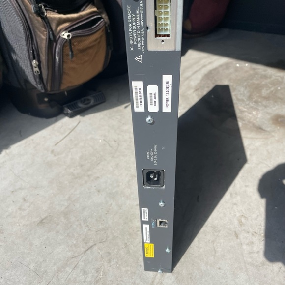 Cisco Catalyst 3560 POE 48
Used - Picture 5 of 7